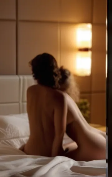 New Friends Are Hard To Loose